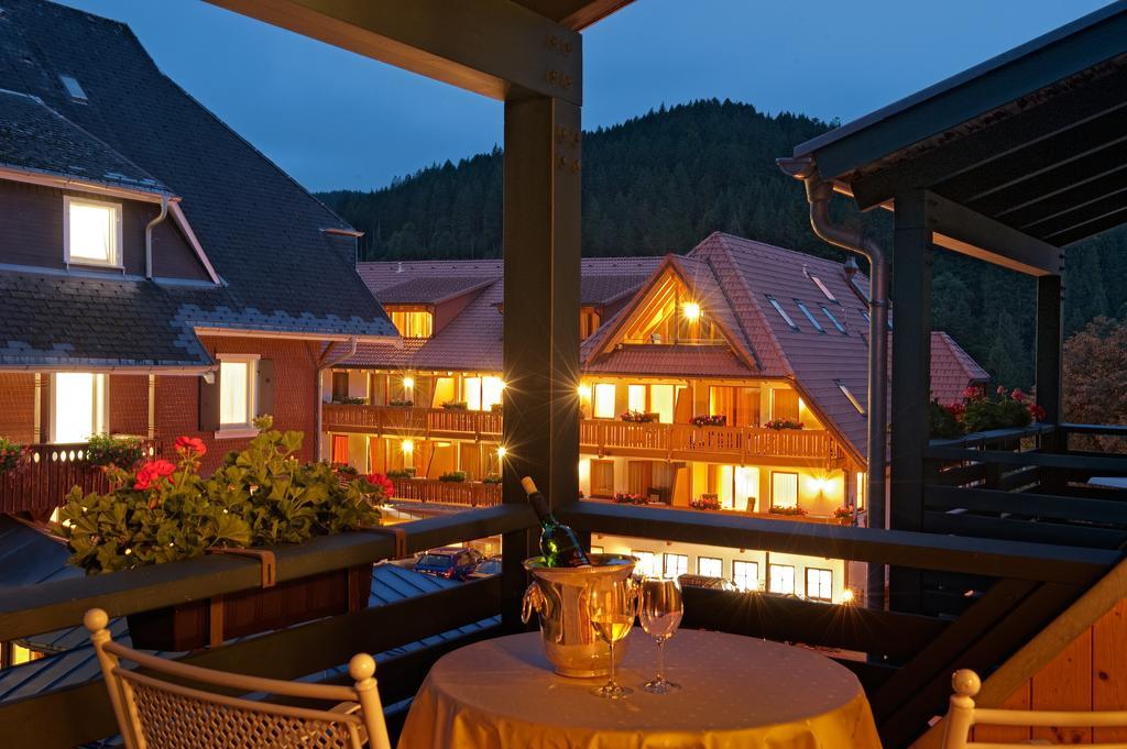 Ferien Residenz Bergfried Hotell Hinterzarten Eksteriør bilde
